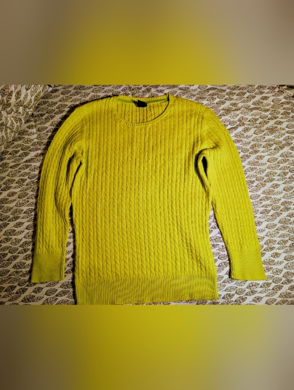 GAP cable knit sweater